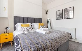 Host & Stay - Montpellier Villa Apartment