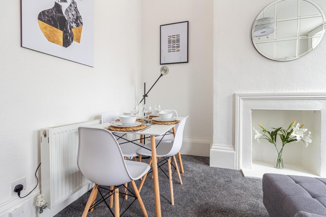 Host & Stay - Montpellier Villa Apartment Cheltenham Exterior photo